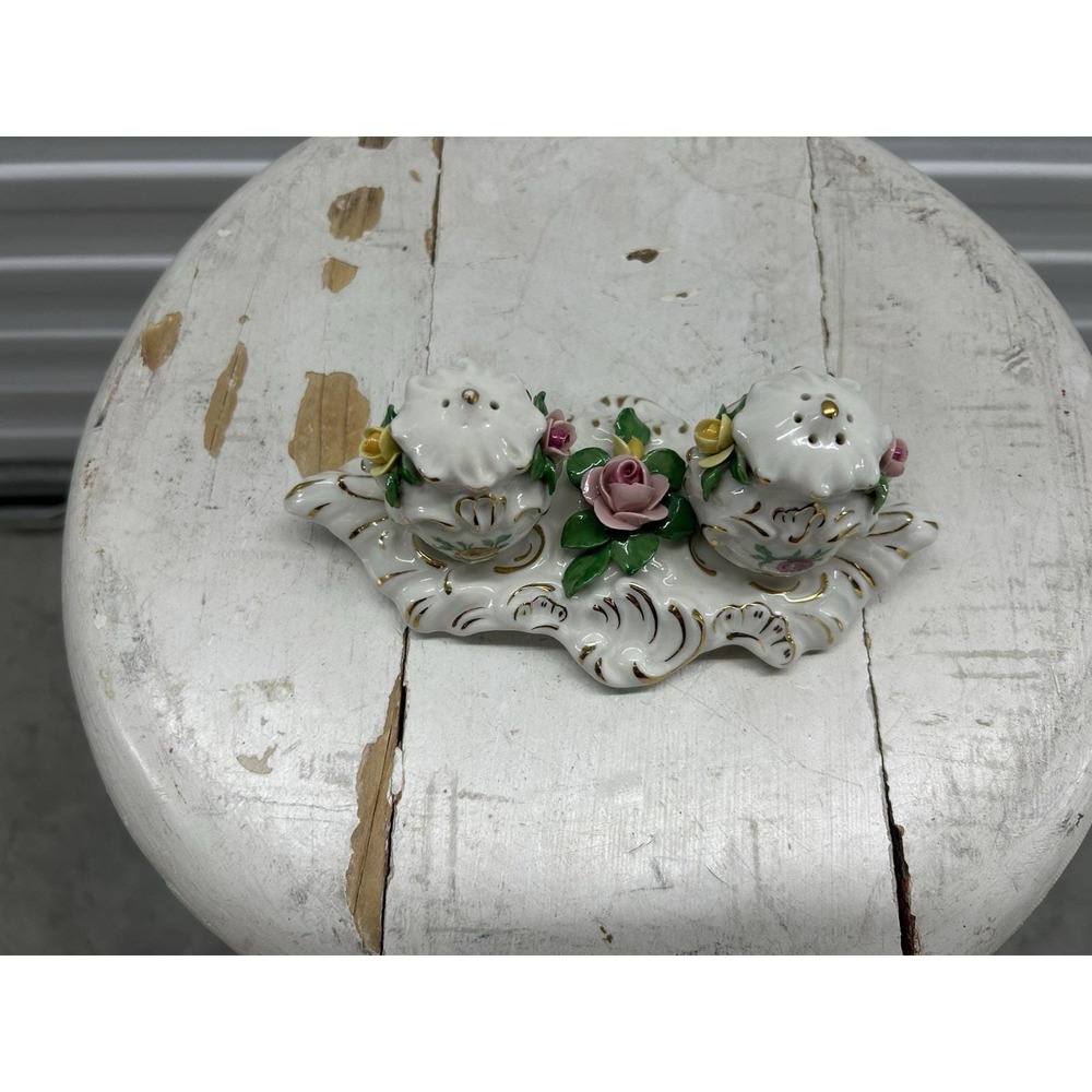 Vintage Dresden Salt and Pepper Set - Picture 2 of 9